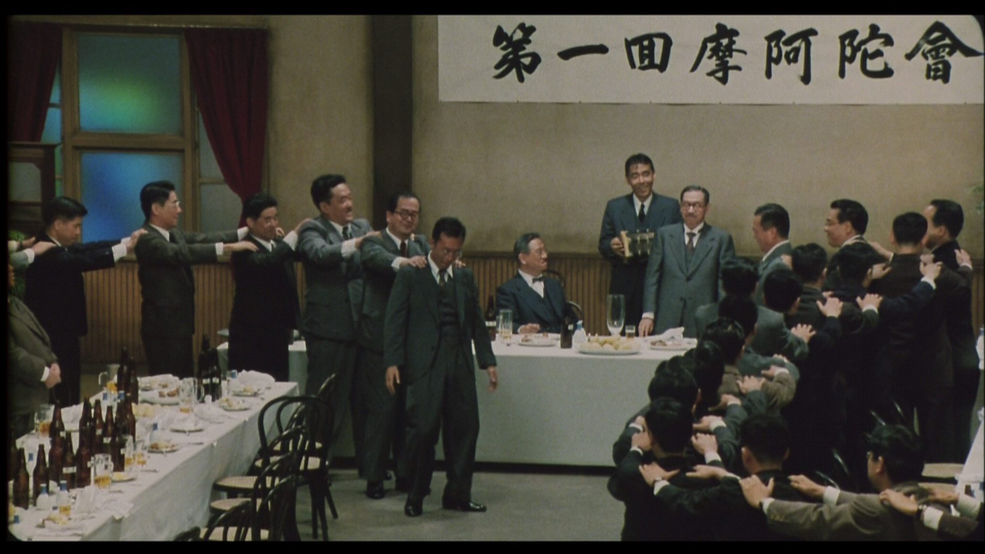 袅袅夕阳情剧照的剧照