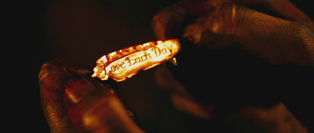 黑暗侵袭剧照的剧照