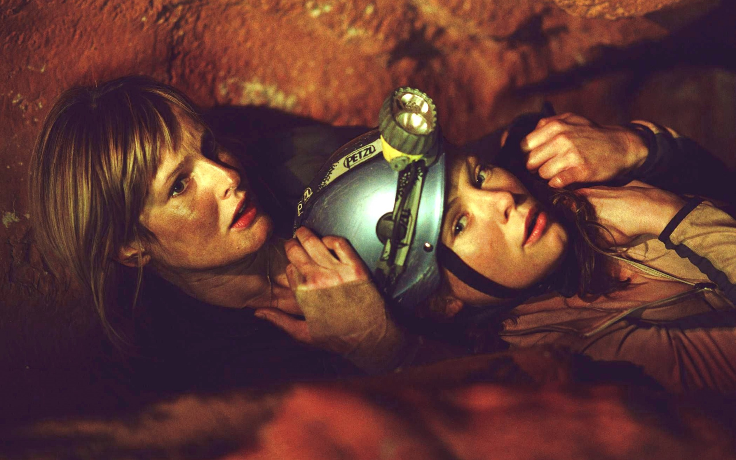 黑暗侵袭剧照的剧照