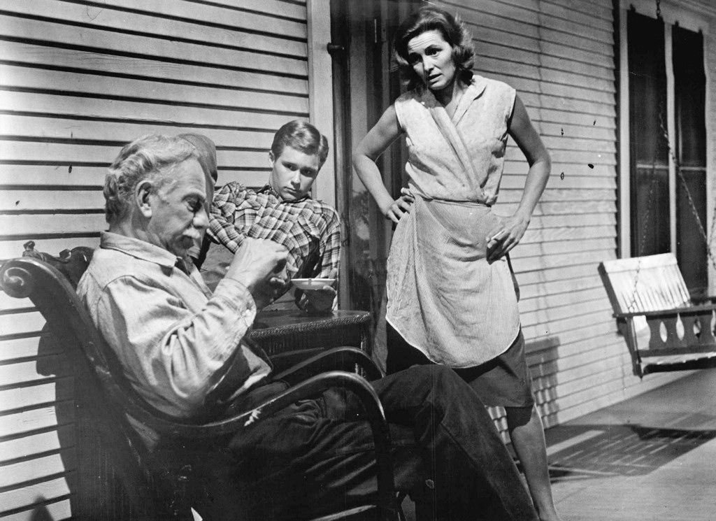 原野铁汉剧照的剧照