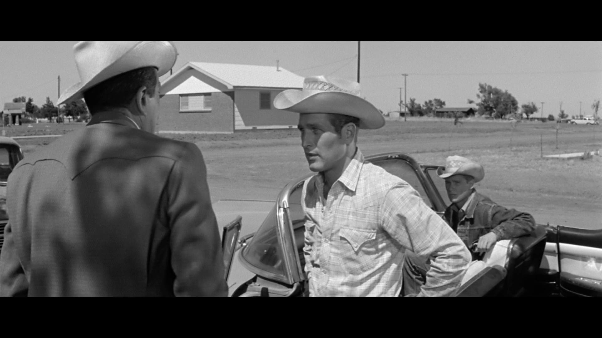 原野铁汉剧照的剧照