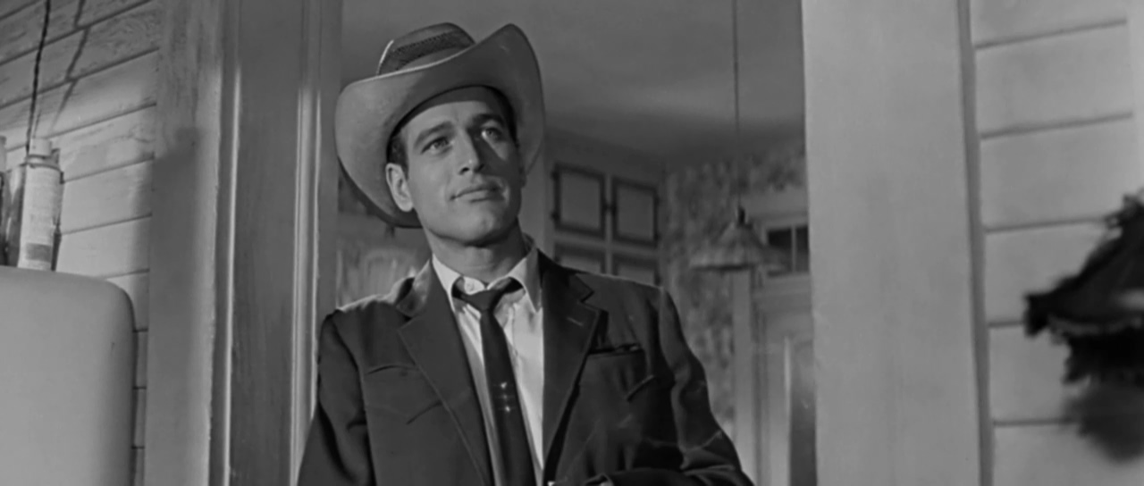 原野铁汉剧照的剧照