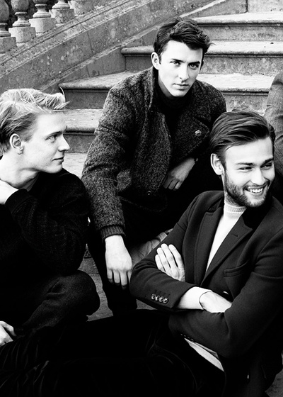 喧嚣贵族剧照的剧照