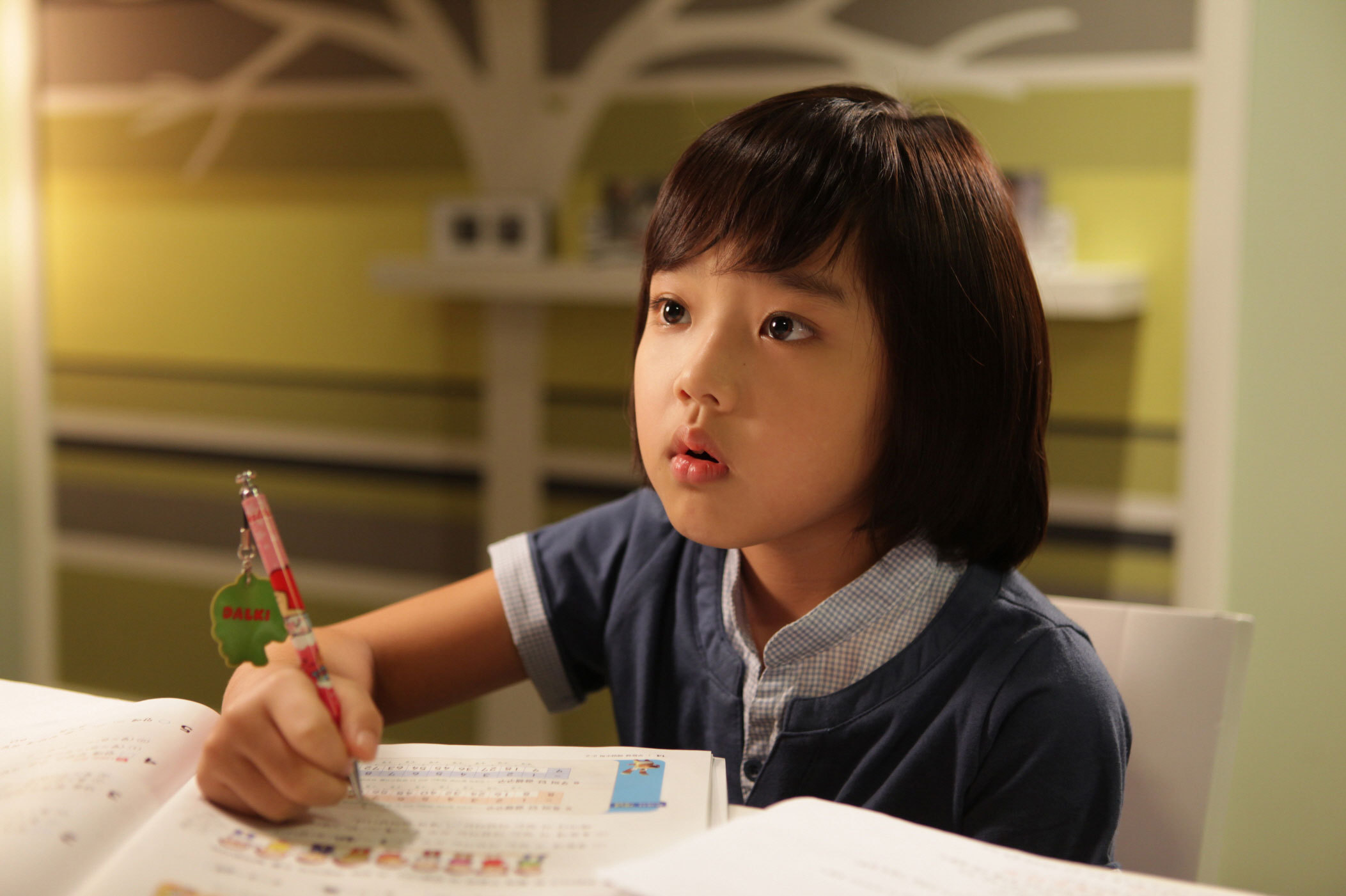 结婚礼服剧照的剧照