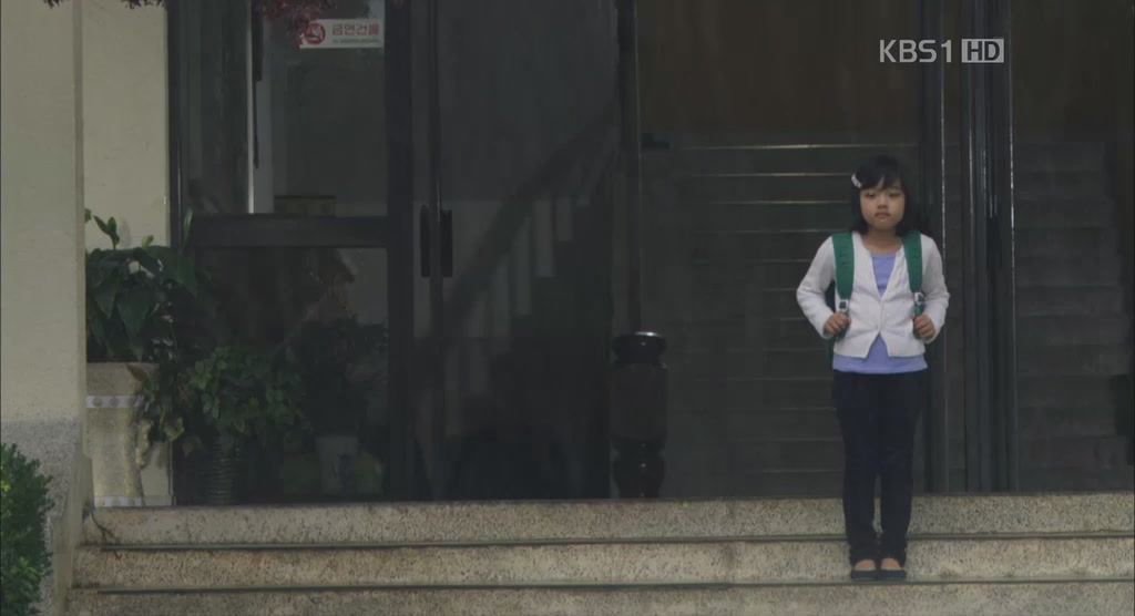 结婚礼服剧照的剧照