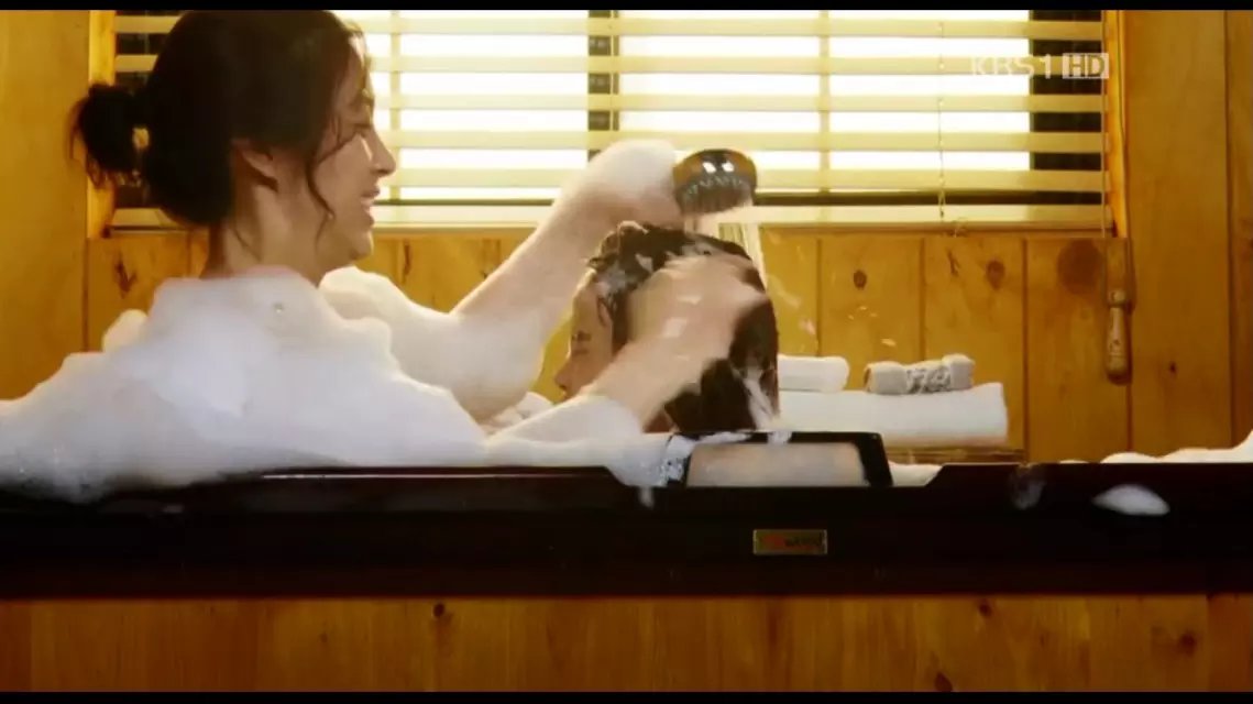 结婚礼服剧照的剧照