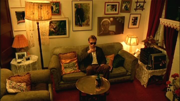 情如物证剧照的剧照