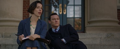 马斯顿教授与神奇女侠剧照的剧照