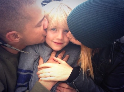 友军倒下剧照的剧照