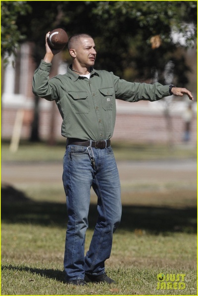 友军倒下剧照的剧照