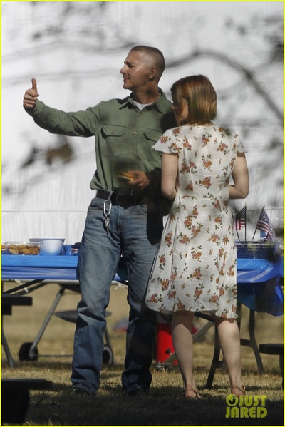 友军倒下剧照的剧照