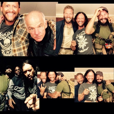 友军倒下剧照的剧照