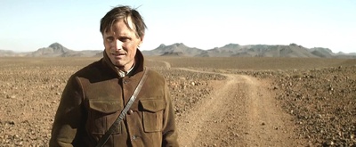 远离人迹剧照的剧照