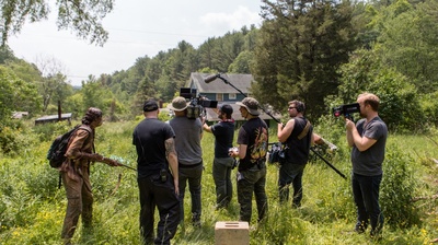 末世孤行剧照的剧照