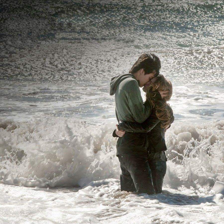 世界之外剧照的剧照