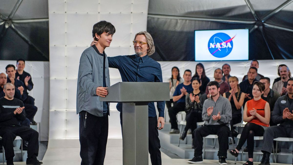 世界之外剧照的剧照