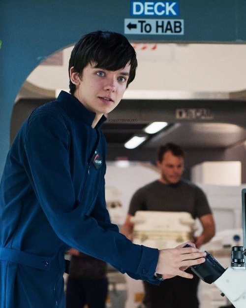 世界之外剧照的剧照