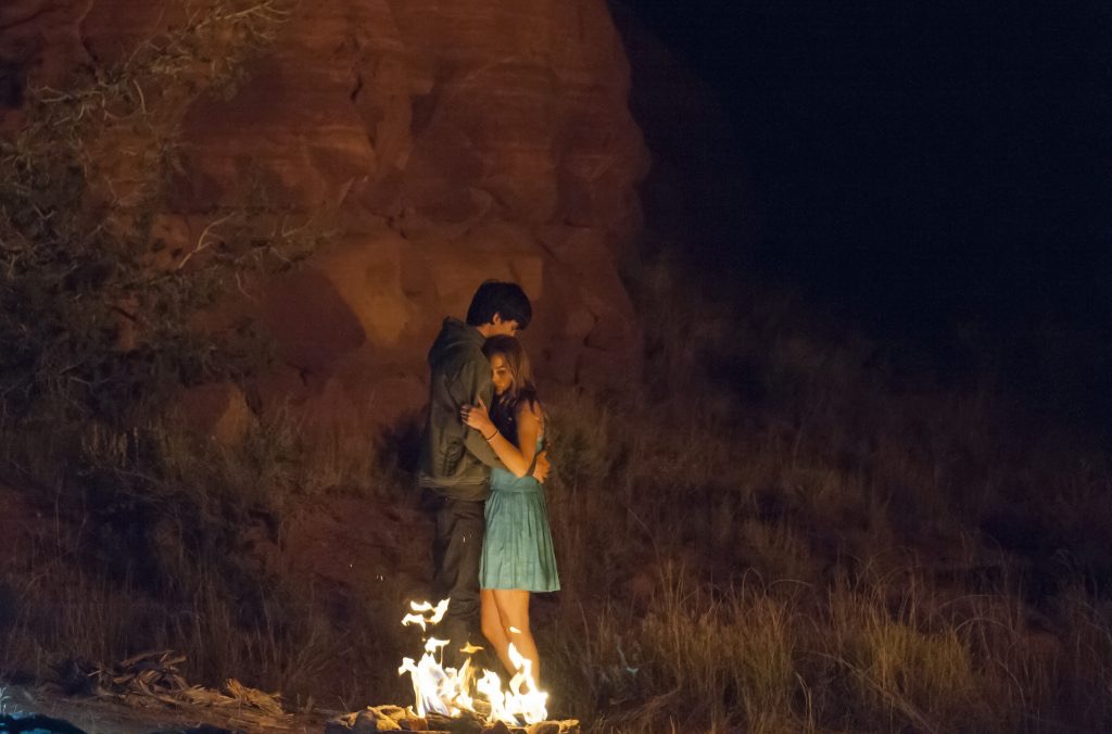 世界之外剧照的剧照