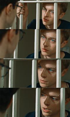 杀死汝爱剧照的剧照