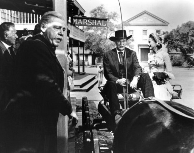 正午剧照的剧照