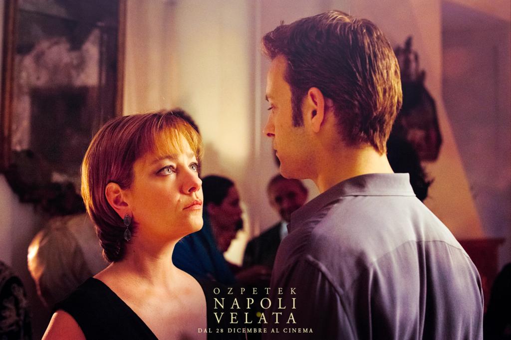 面纱下的那不勒斯剧照的剧照