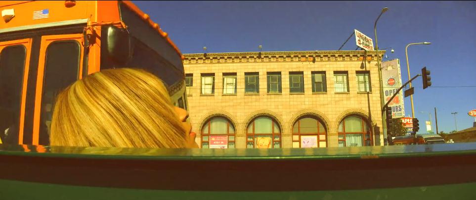 橘色剧照的剧照