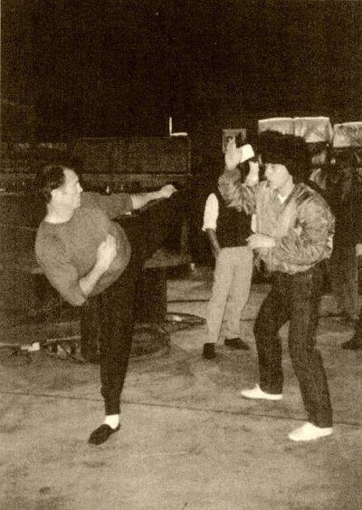 威龙猛探剧照的剧照