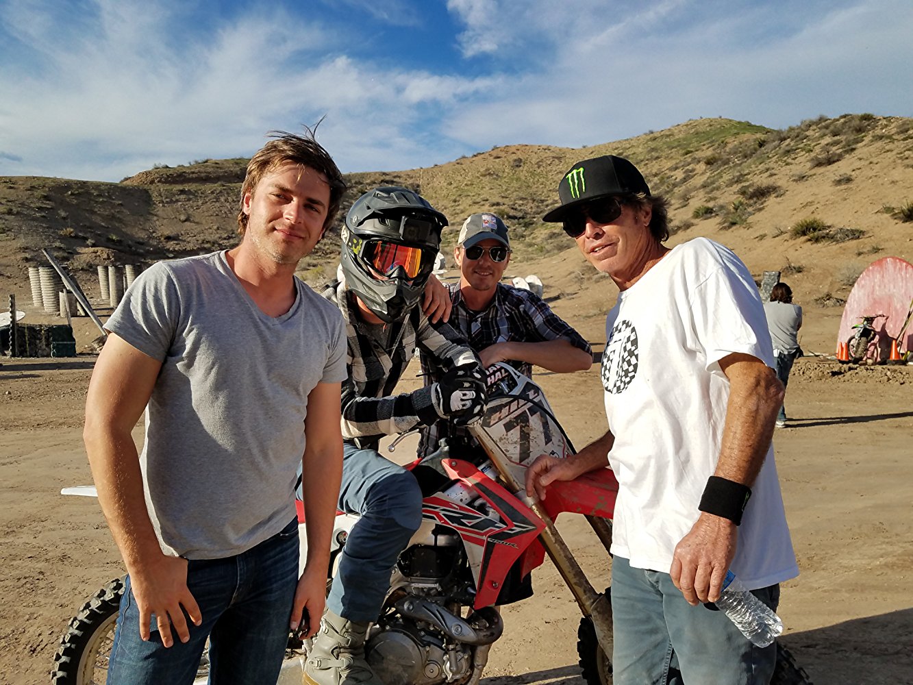 机器猛犬剧照的剧照