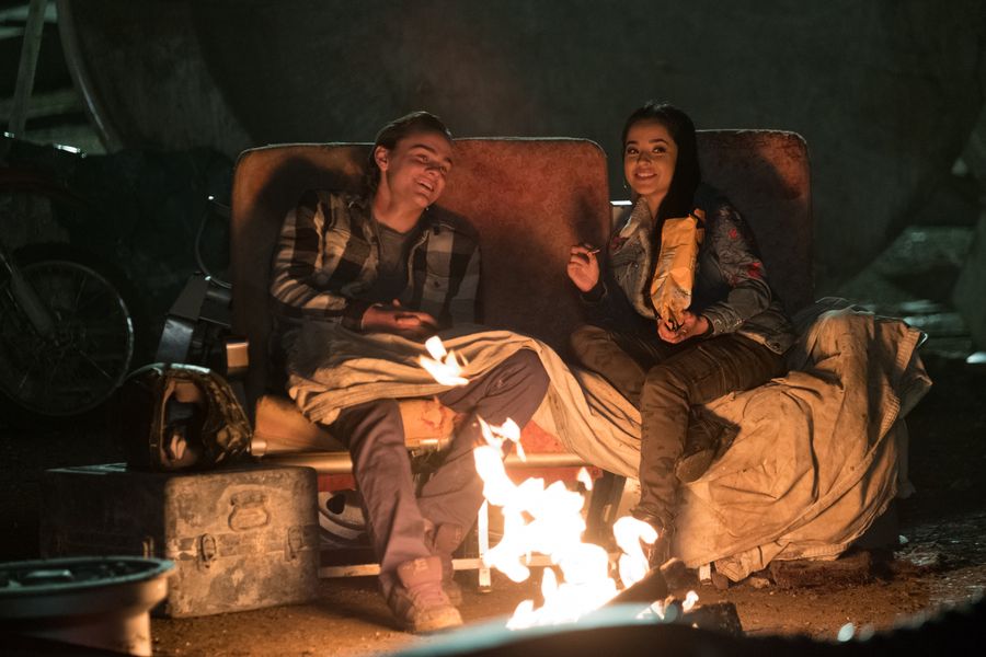 机器猛犬剧照的剧照