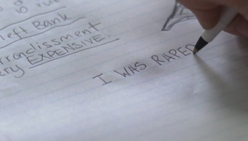 不再沉默剧照的剧照