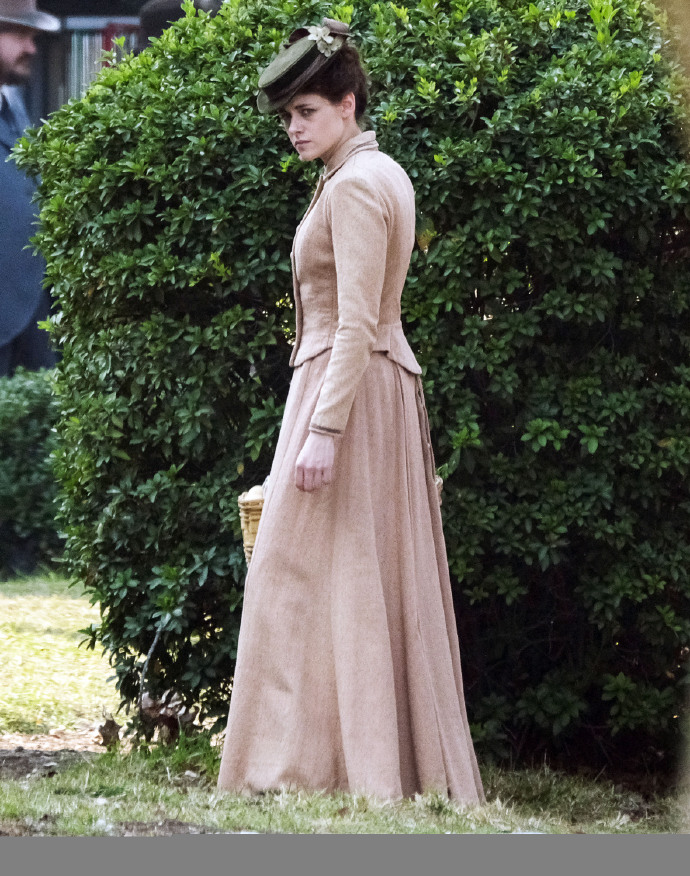 丽兹剧照的剧照