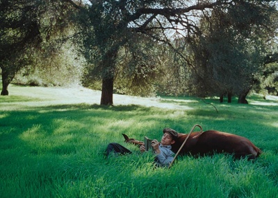 奔腾年代剧照的剧照