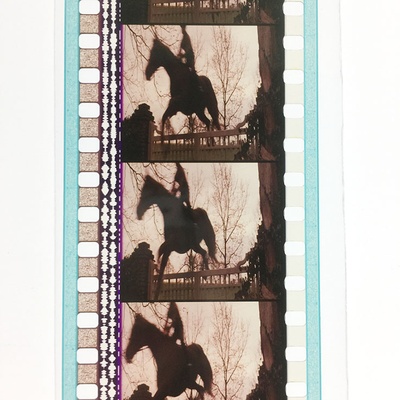 奔腾年代剧照的剧照