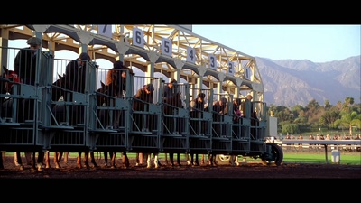 奔腾年代剧照的剧照