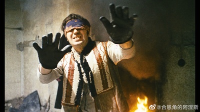 鸟，孤儿和愚人剧照的剧照