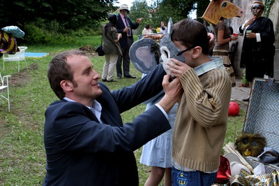 孤堡惊情剧照的剧照