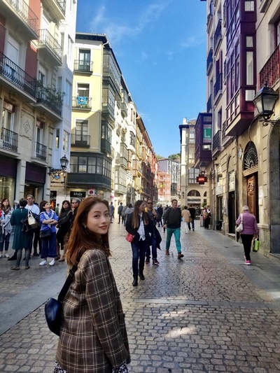 石原里美的本色旅行in西班牙剧照的剧照