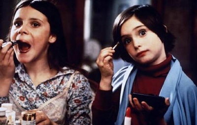 饲养乌鸦剧照的剧照