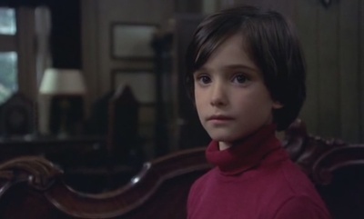 饲养乌鸦剧照的剧照