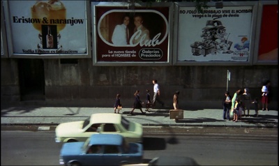 饲养乌鸦剧照的剧照