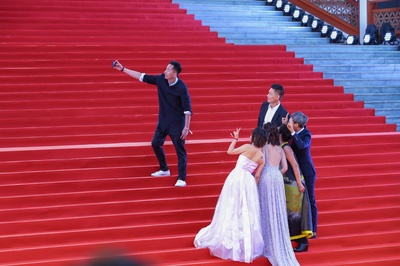 出走的娜拉剧照的剧照