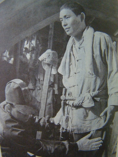 无言的山丘剧照的剧照