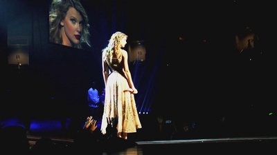 泰勒·斯威夫特：爱的告白世界巡回演唱会剧照的剧照