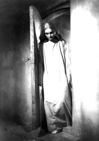 浮士德剧照的剧照