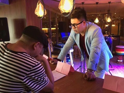 别让爱情走弯路剧照的剧照