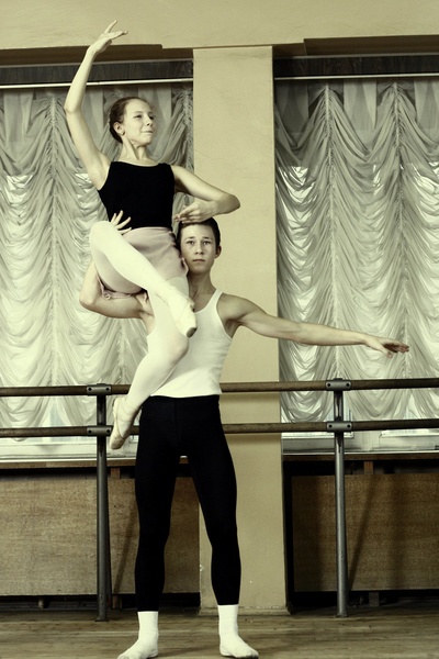 跳芭蕾舞的男孩剧照的剧照