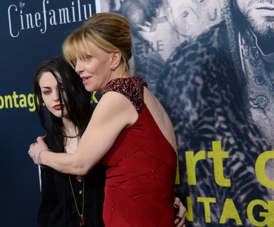 科特·柯本：烦恼的蒙太奇剧照的剧照