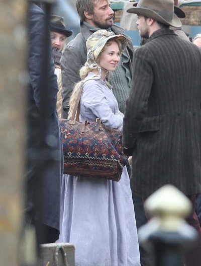 远离尘嚣剧照的剧照