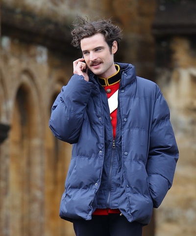 远离尘嚣剧照的剧照