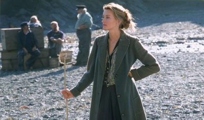 等爱的女孩剧照的剧照